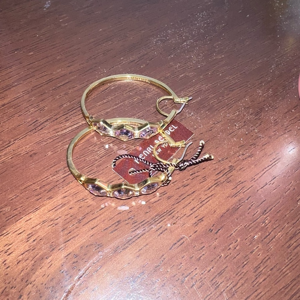 Hoop Earring’s